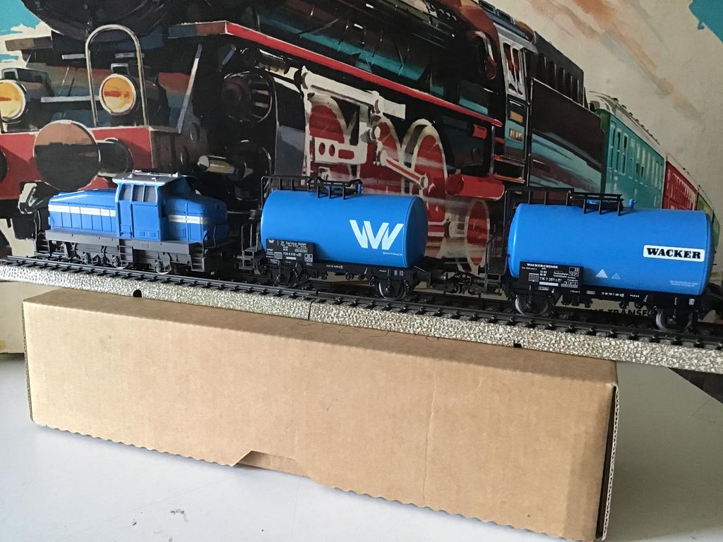 Marklin rangeer setje met DHG 500 en 2 ketelwagens, Wisselstroom, Gebruikt, Locomotief, Ophalen of Verzenden