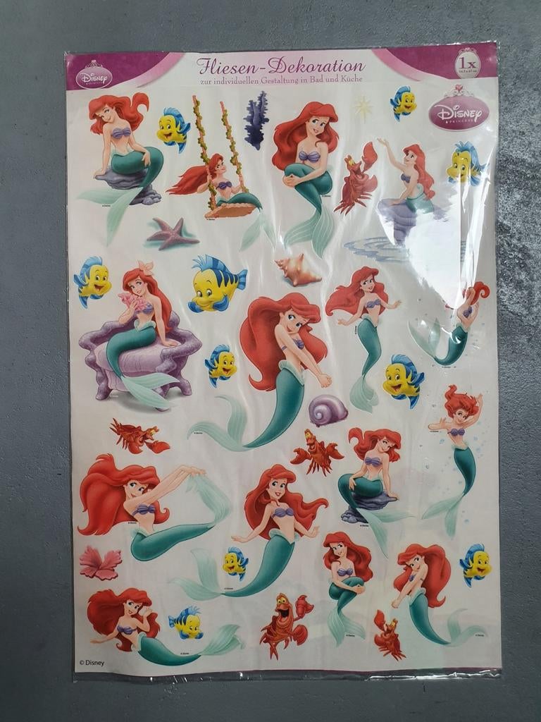 Disney De kleine Zeemeermin Ariël Badkamer stickers, Ophalen of Verzenden, Pocahontas of Kl. Zeemeermin, Nieuw, Overige typen