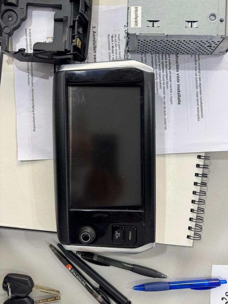 Originele radio Peugeot 208 CarPlay bj 2013, Auto diversen, Ophalen, Zo goed als nieuw