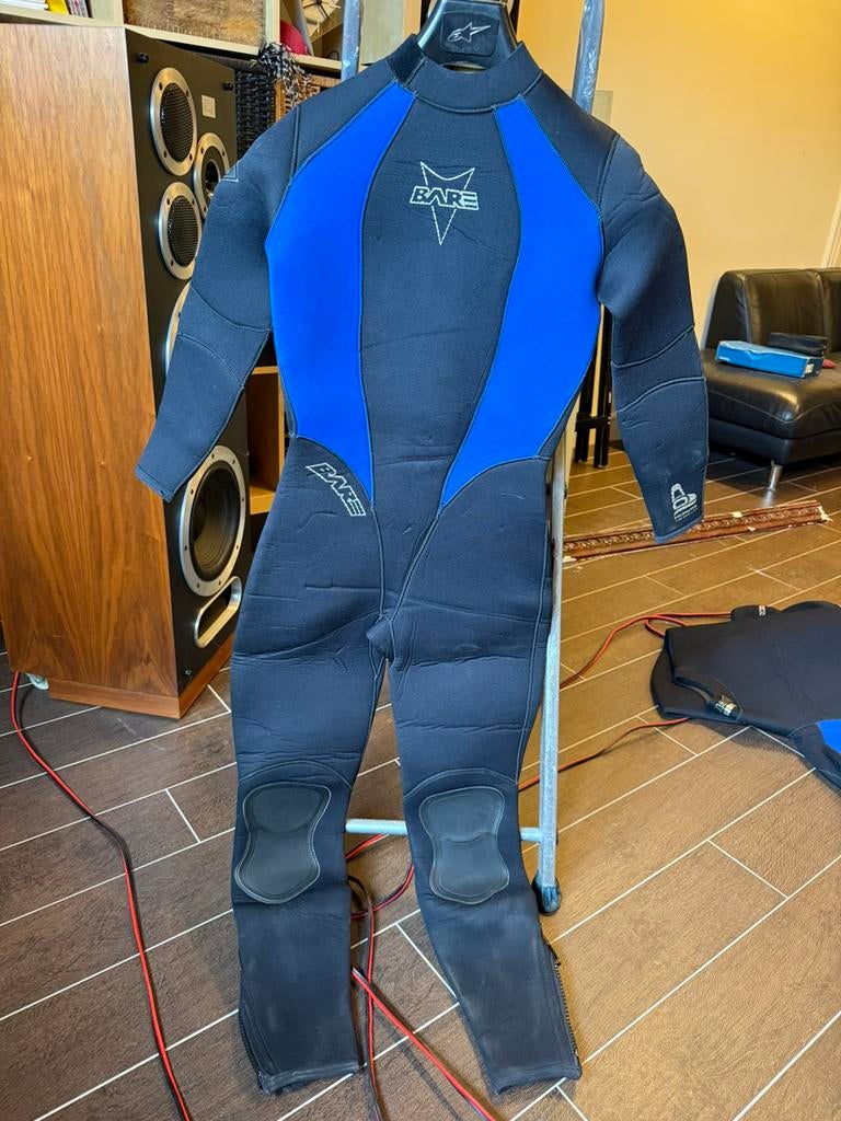 Bare 3 delig 7 mm dames duikpak, Watersport en Boten, Duiken, Ophalen of Verzenden, Zo goed als nieuw, Duikpak