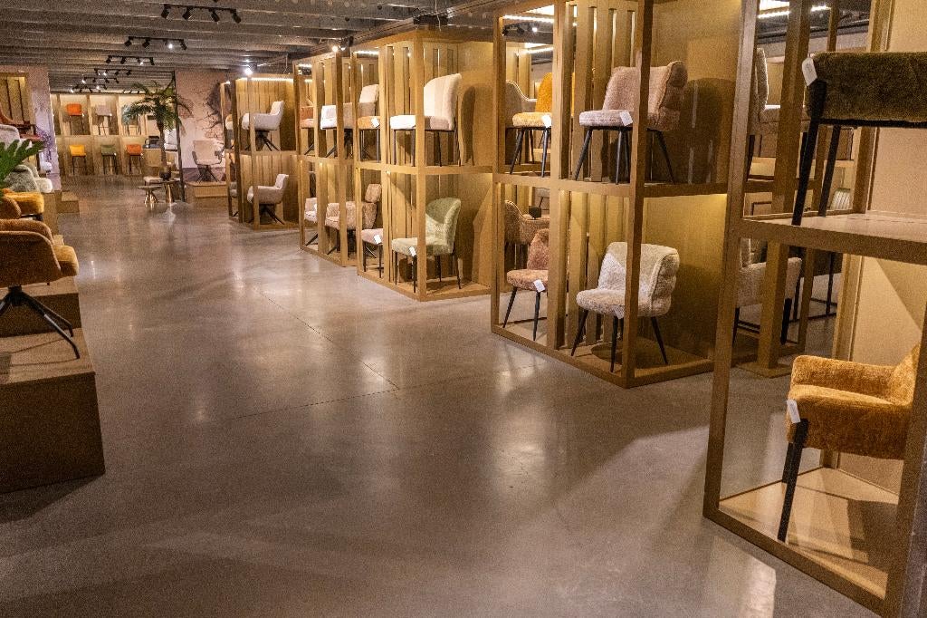 2e Paasdag Gigantische Meubel-show —Open van 08.00-17.00 uur, Overige kleuren, Leer, Nieuw, Ophalen of Verzenden