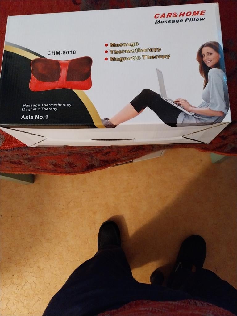 CAR&HOME Massage Kussen met Warmte en Magneettherapie, Ophalen, Zo goed als nieuw