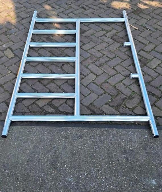 Doorloop frames - stoep frames zgan en nieuw, Custers-asc-euroschaffeld- skyworks, Ophalen of Verzenden, Zo goed als nieuw, Rolsteiger of Kamersteiger