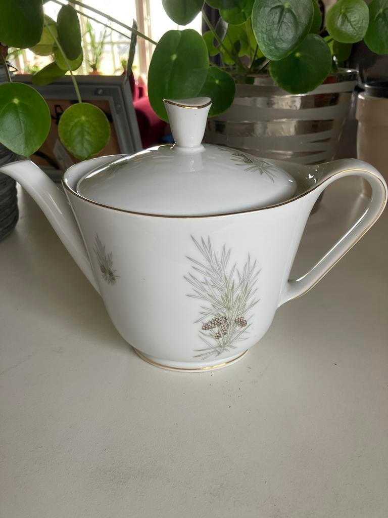 Vintage theepot met dennenappelmotief. unique Schumann, Gebruikt, Overige typen, Ophalen of Verzenden, Overige stijlen