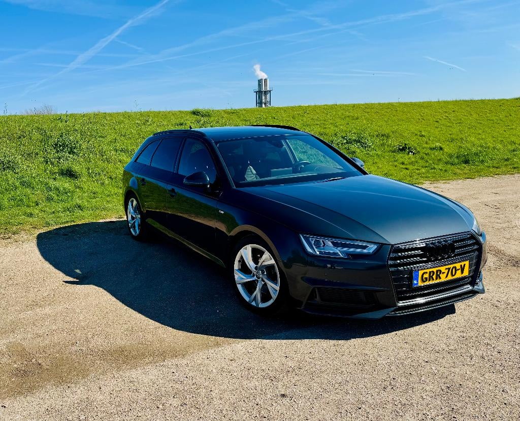 Audi A4 35 TFSI 250PK S Tronic ‘19 Grijs *IN PRIJS VERLAAGD*, Auto's, Audi, 4 cilinders, 1984 cc, A4, Stationwagon