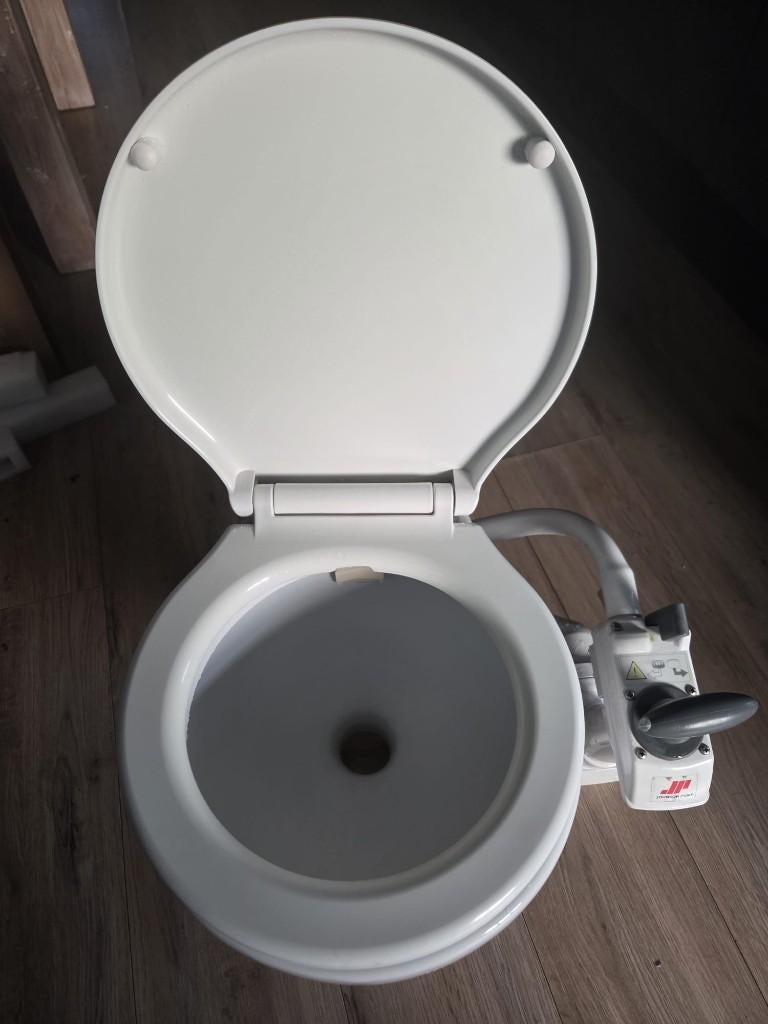 Scheepstoilet Johnson, Ophalen, Gebruikt, Motor en Techniek, Zeilboot of Motorboot