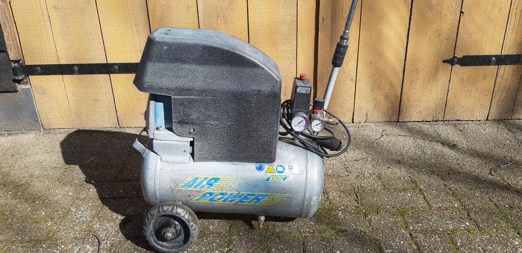 Kinzo AirPower compressor 8 bar, 25 tot 100 liter, Ophalen, Minder dan 200 liter/min