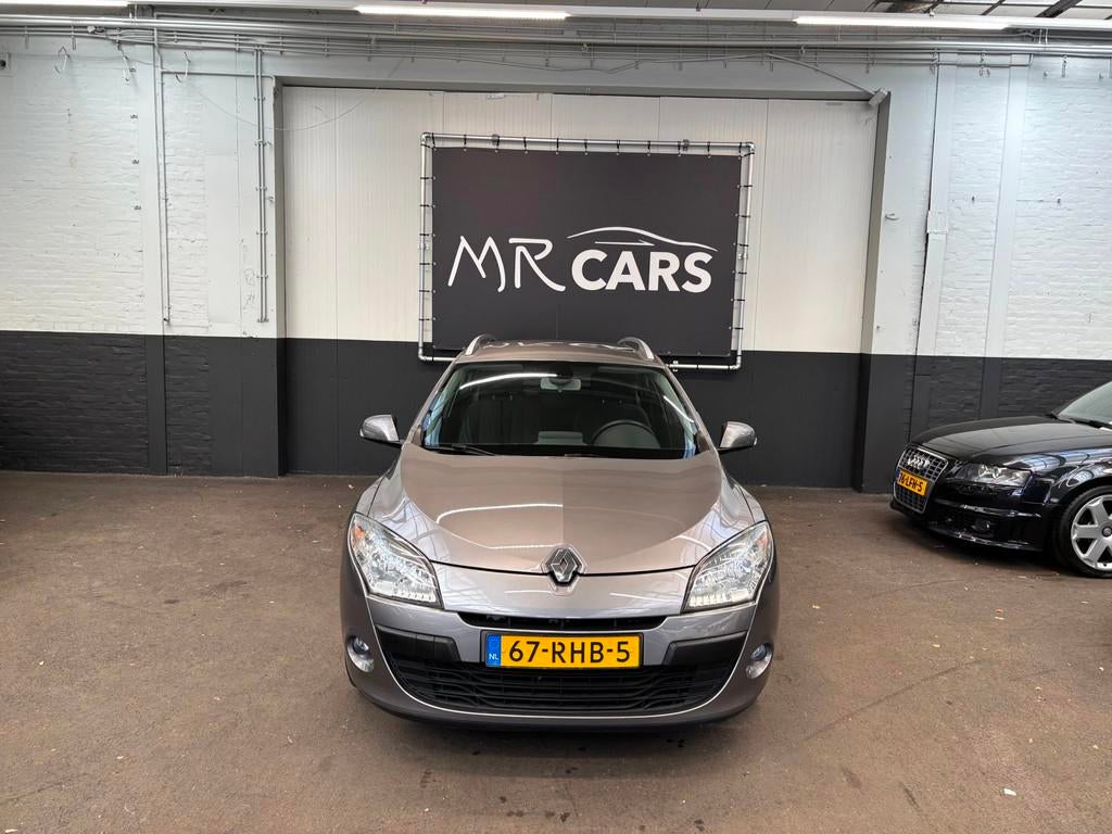 Renault Mégane Estate 1.6 Dynamique Navi/Airco/Cruise Contr, Euro 5, Stof, Gebruikt, 4 cilinders