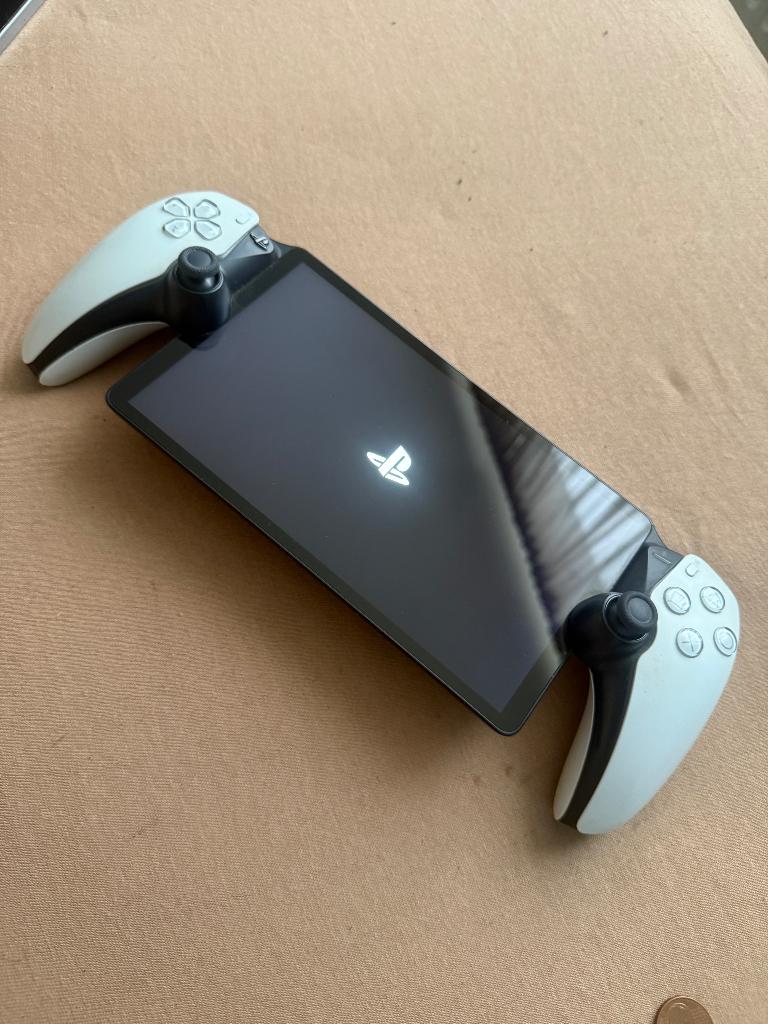 Playstation remote, Spelcomputers en Games, Games | Sony PlayStation Portable, Gekoppelde computers, Overige genres, 1 speler