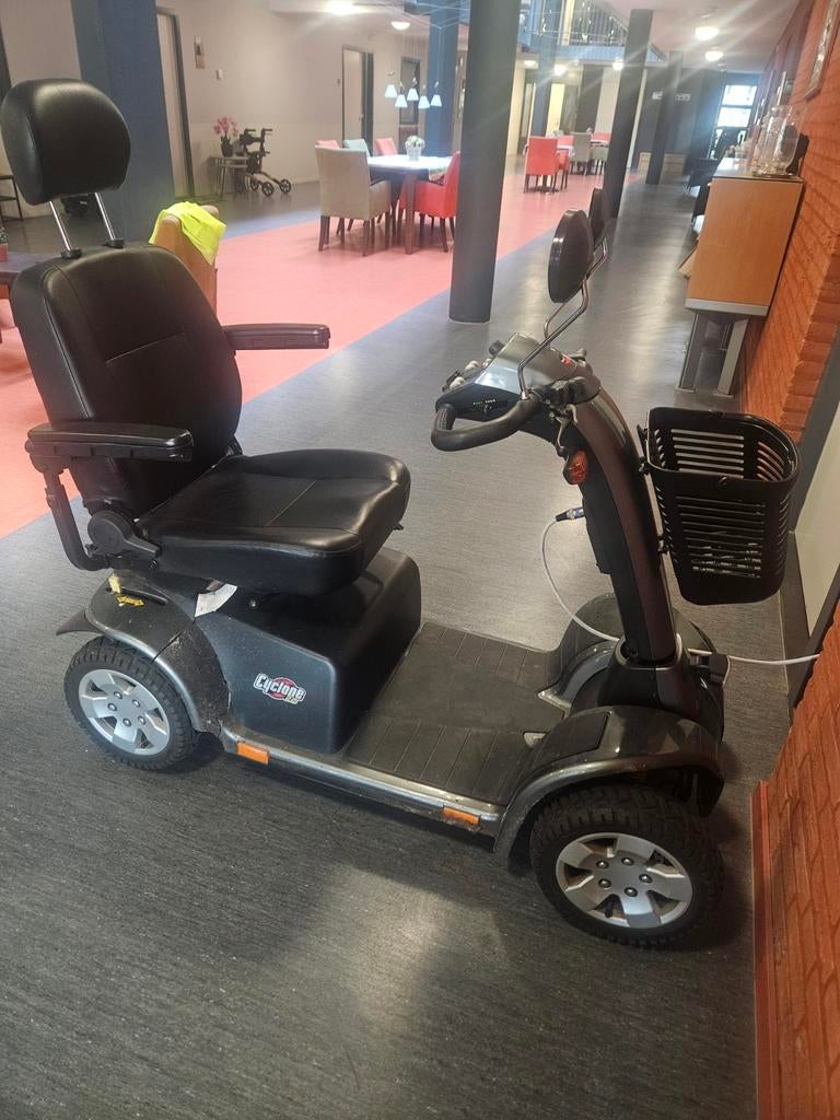 Scootmobiel Cyclone 22, Ophalen, 16 km/u of meer, 46 km of meer, Gebruikt