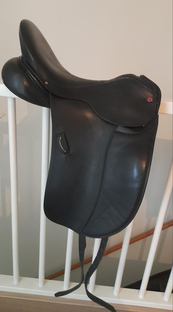 Albion SLK dressuurzadel 17 inch., Ophalen of Verzenden, Dressuur