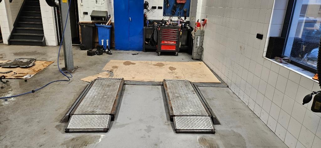 Schaarhefbrug hefbrug Nussbaum Jumbo-Lift 11 NT 3000Kg 2003, Ophalen