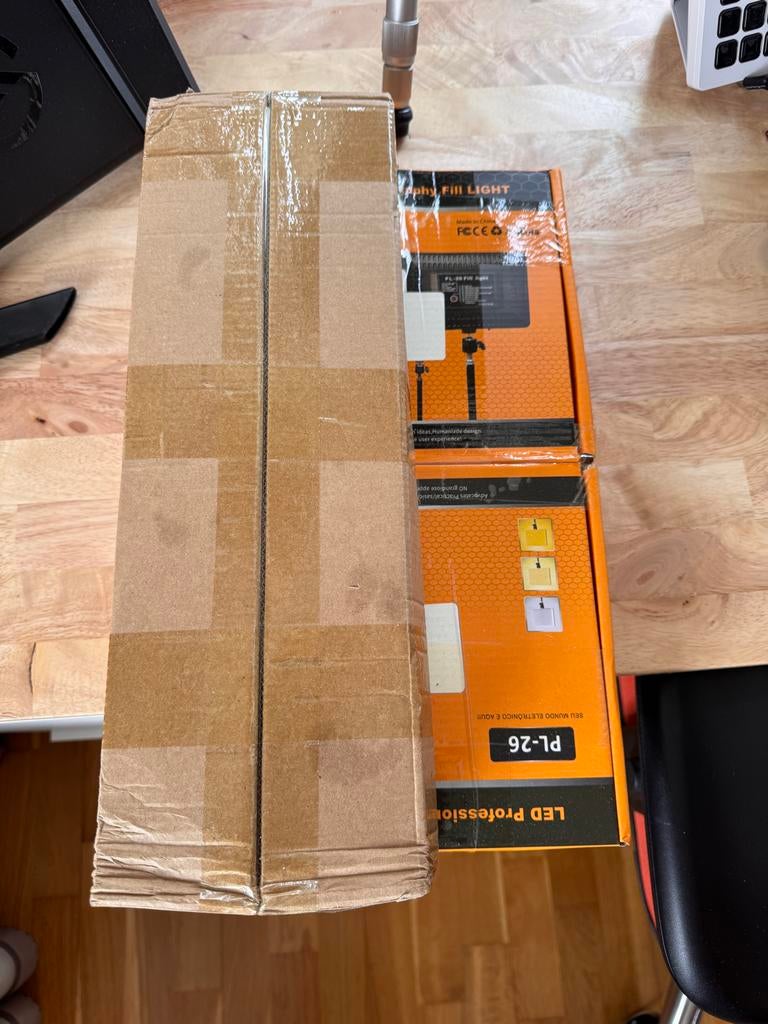 Professionele Fill Light 2x met statief, Ophalen of Verzenden, Nieuw, Lamp of Flitsset