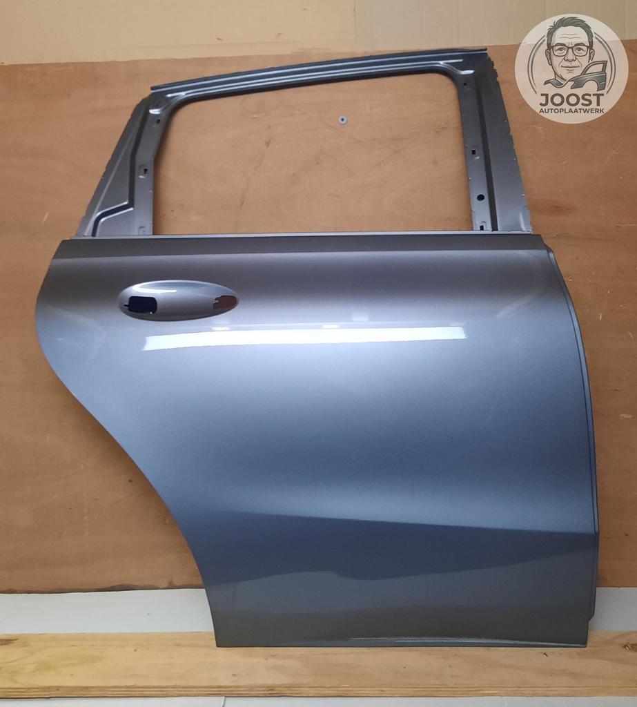 Portier deur rechtsachter Mercedes B-Klasse W247 vanaf 2018, Gebruikt, Deur, Achter, Ophalen of Verzenden