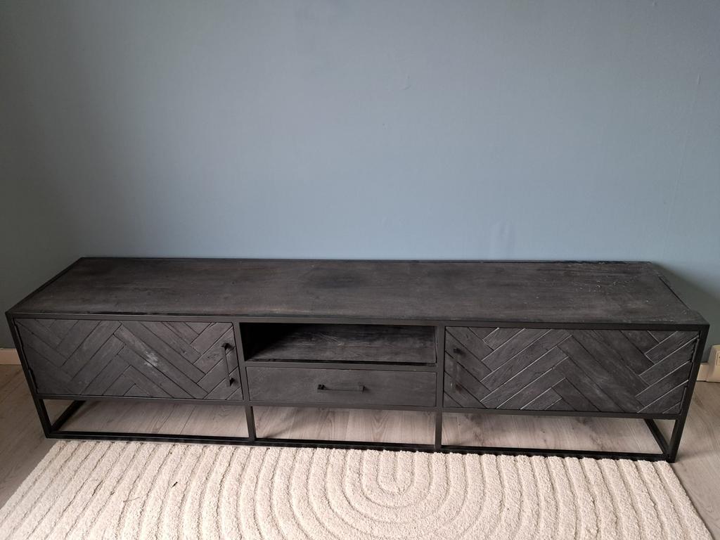 TV meubel mangohout visgraat 210 cm – industrieel zwart, Ophalen, Zo goed als nieuw, 200 cm of meer, Minder dan 100 cm