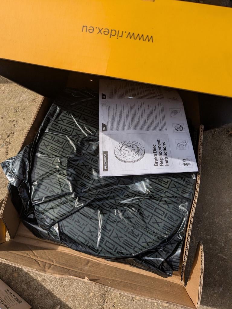 Nieuwe Remschijven en blokken Citroen c3 Picasso, Ophalen of Verzenden, Nieuw, Opel