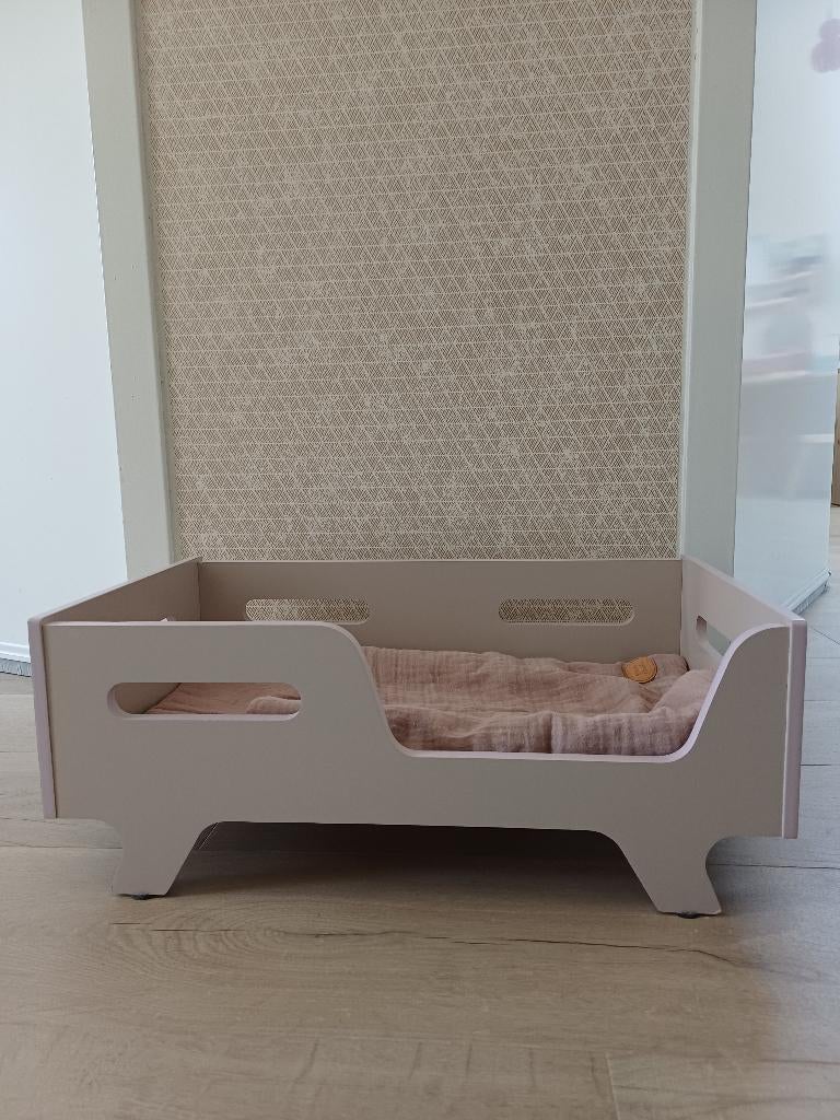 Poppenbed, Kinderen en Baby's, Speelgoed | Poppen, Ophalen, Zo goed als nieuw, Babypop