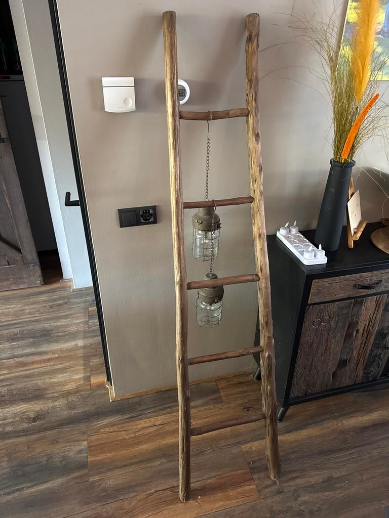 Decoratieve houten ladder met brocante lantaarns, Ophalen of Verzenden