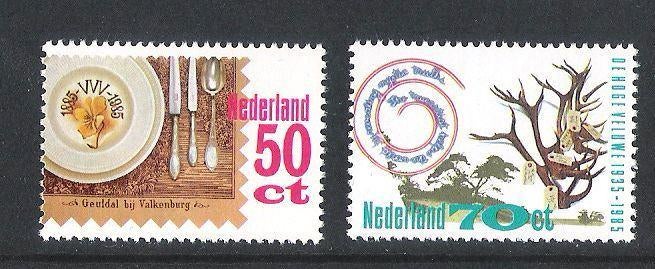1322-23 Toerisme, Verzenden, Postfris
