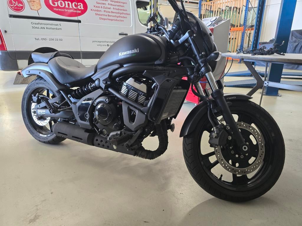 Kawasaki Vulcan S - Bj. 12/2021 Mat Zwart, Weinig kilometers