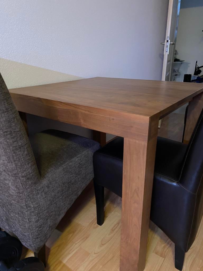 Te koop leuke kleine tafel, Ophalen, Gebruikt, 50 tot 100 cm, Vierkant