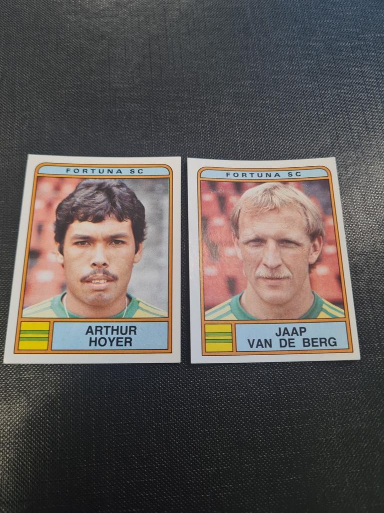 Panini Voetbal 84 stickers Arthur Hoyer en Jaap van de Berg, Verzamelen, Ophalen of Verzenden