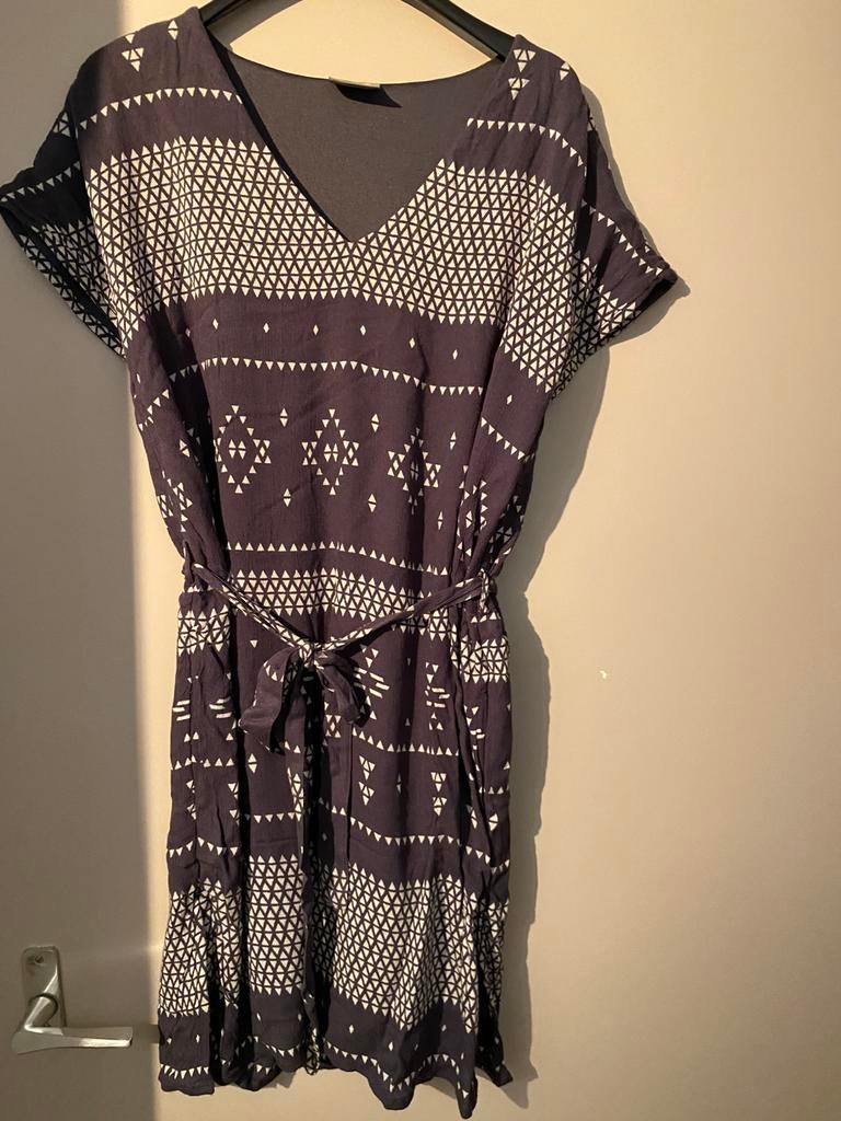 Zomerjurk vero moda mt M, Maat 38/40 (M), Ophalen of Verzenden, Zo goed als nieuw, Grijs