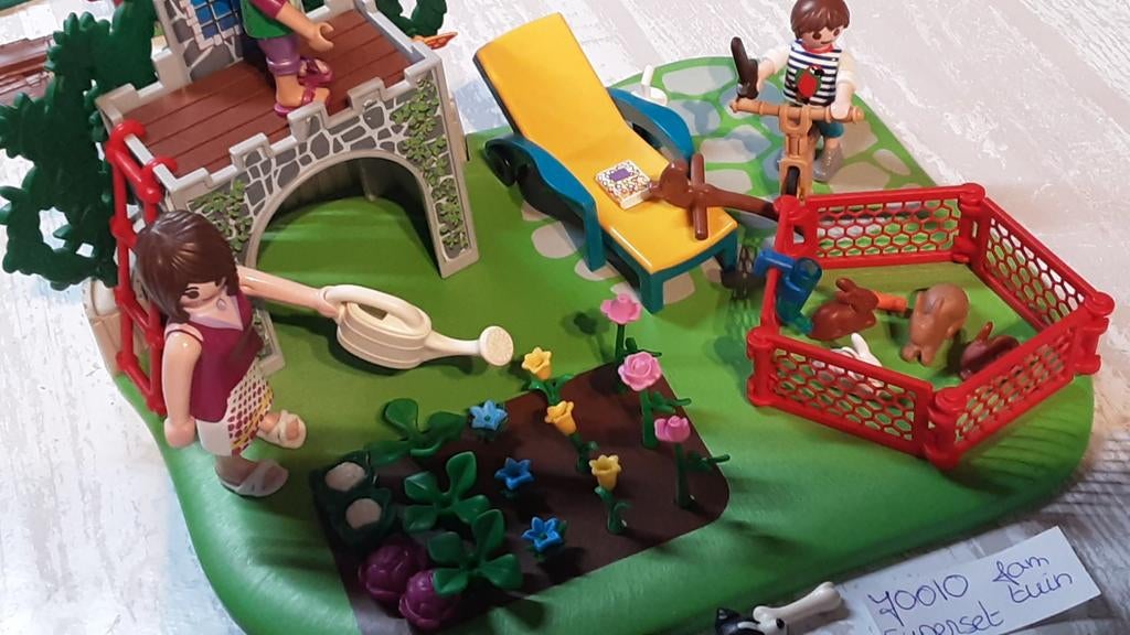 70010 familietuin met speelhuisje., Ophalen of Verzenden, Zo goed als nieuw, Complete set