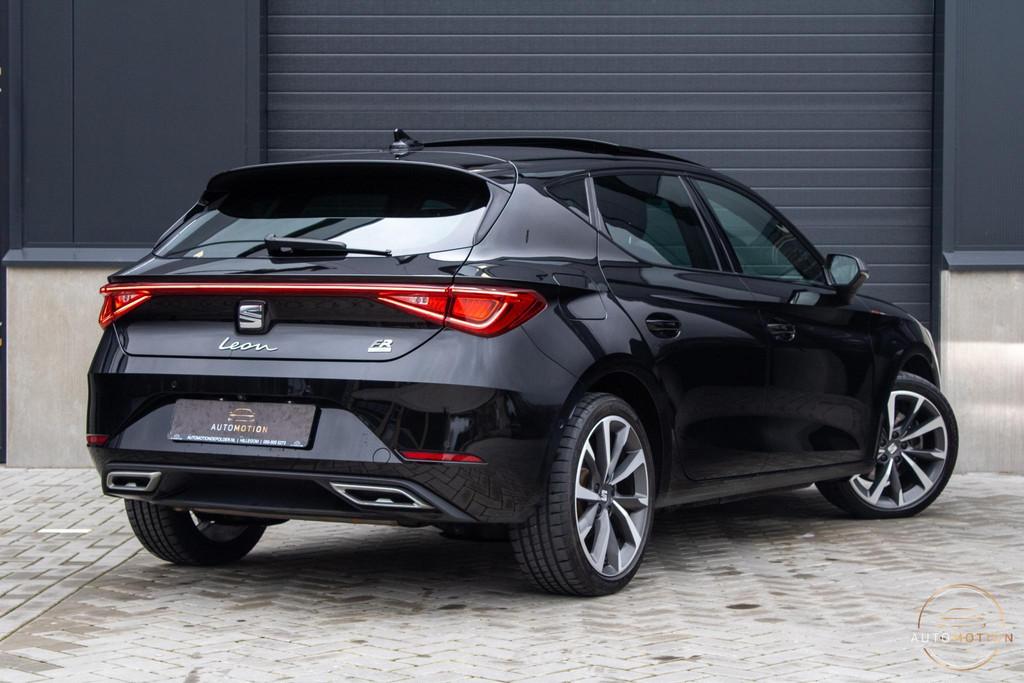 SEAT Leon 1.4 TSI eHybrid PHEV FR Business Intense PANO CAME, Stof, Euro 6, 4 cilinders, 150 pk