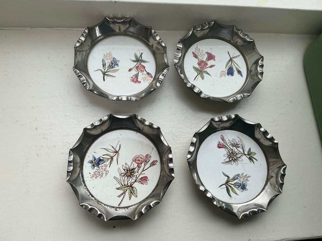 Gentiaan onderzetters., Antiek en Kunst, Antiek | Porselein, Ophalen of Verzenden