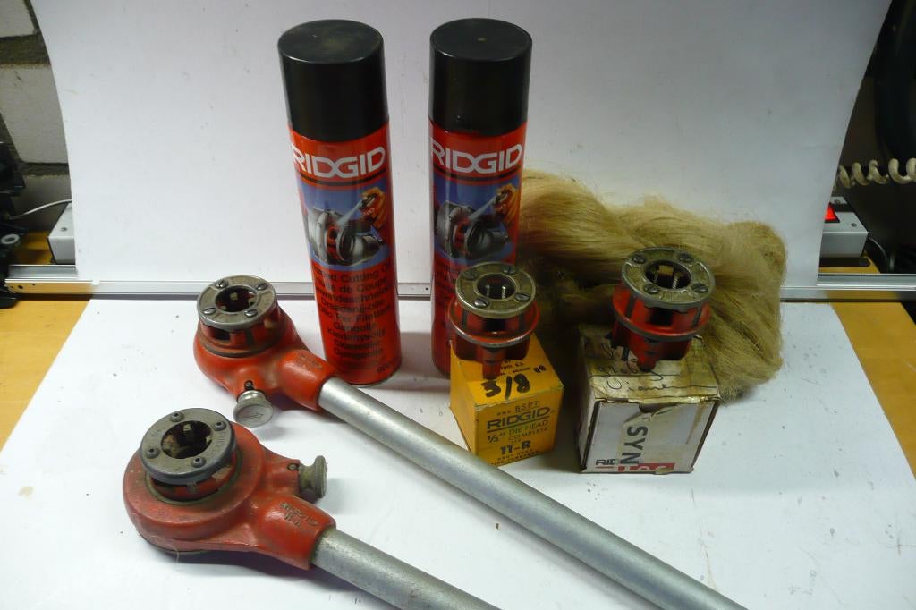 Rigid draadsnij gereedschap, Ophalen, Zo goed als nieuw