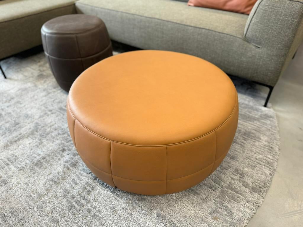 Nieuw Design on Stock Barrell Hocker Cera Fudge design Poef, Leolux Harvink Jori Rolf Benz Artifort Pode Eyye Montis, Rond, Leer
