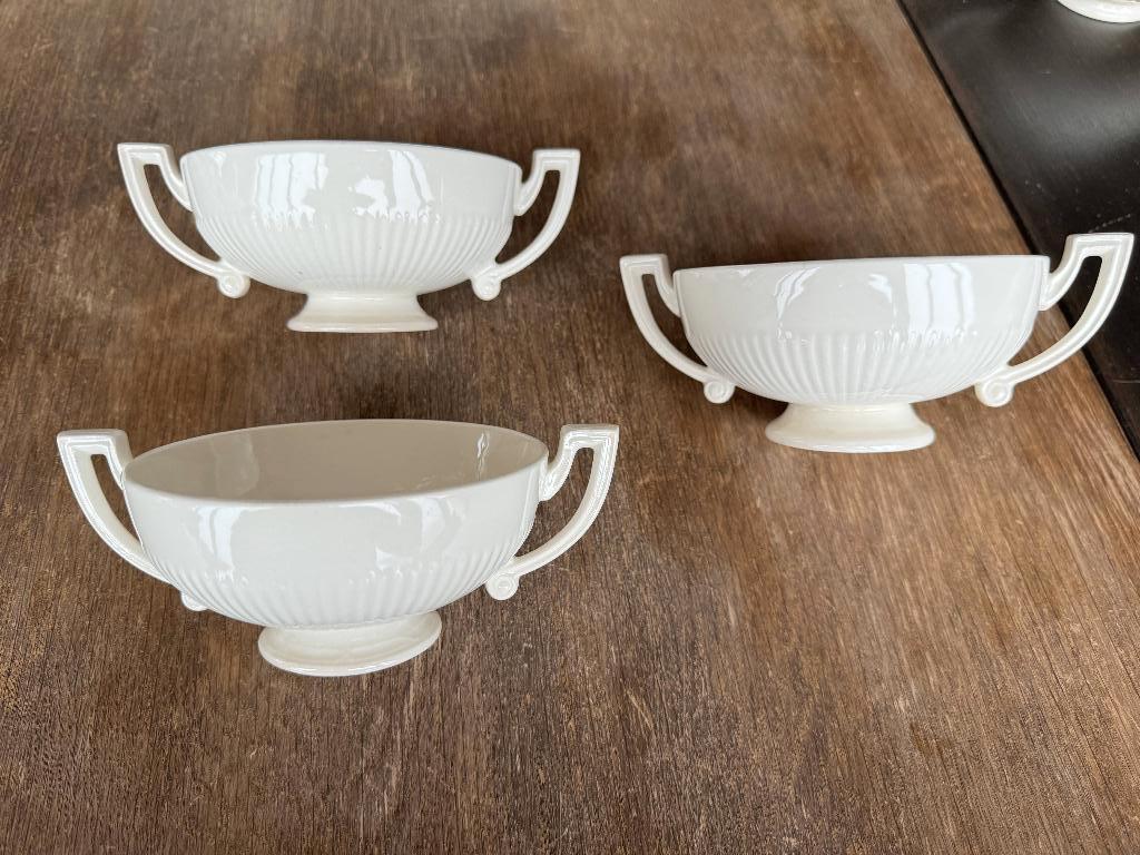 Recamier Royal Creamware soepkommen 3x, Ophalen of Verzenden, Zo goed als nieuw, Kom(men), Overige stijlen