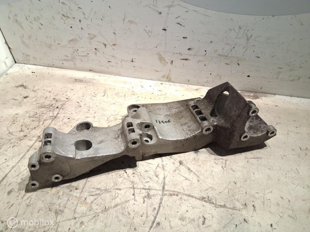 Dynamo steun Audi A3 8L 1.8 5V ('96-'03) 06A903143P, Audi, Gebruikt, Audi, Ophalen of Verzenden