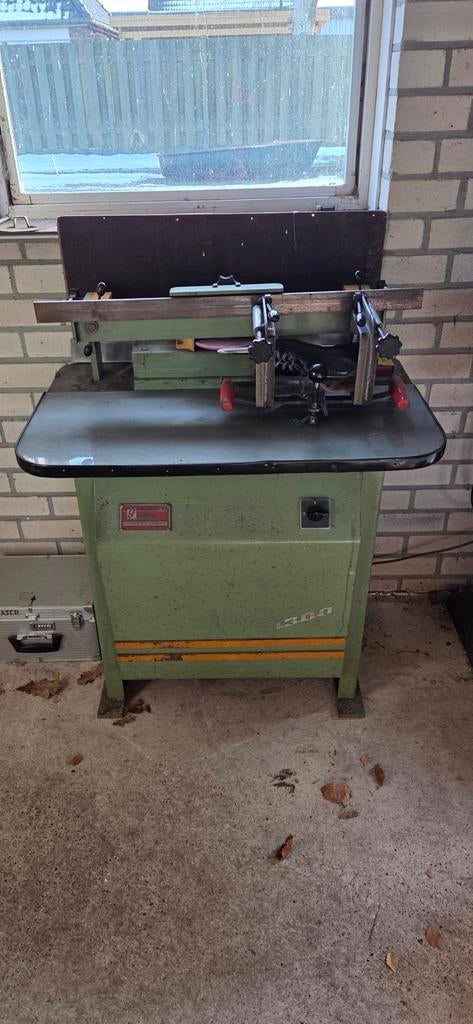 Schaats slijpmachine slijp 1300 ijmuiden, Ophalen, Gebruikt, Minder dan 700 watt, Werkbankslijpmachine