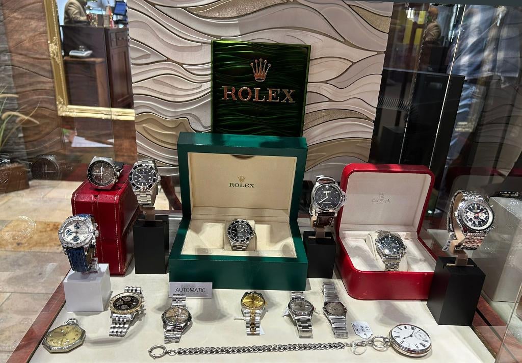 Uw horloge verkopen ?, Ophalen of Verzenden, Overige merken