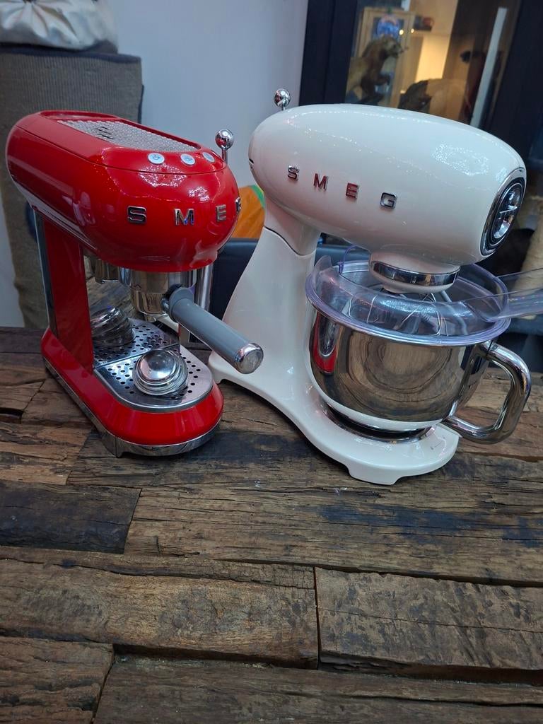 Smeg koelkast, broodrooster, koffiezetter, keukenmachine etc, Ophalen, Zo goed als nieuw