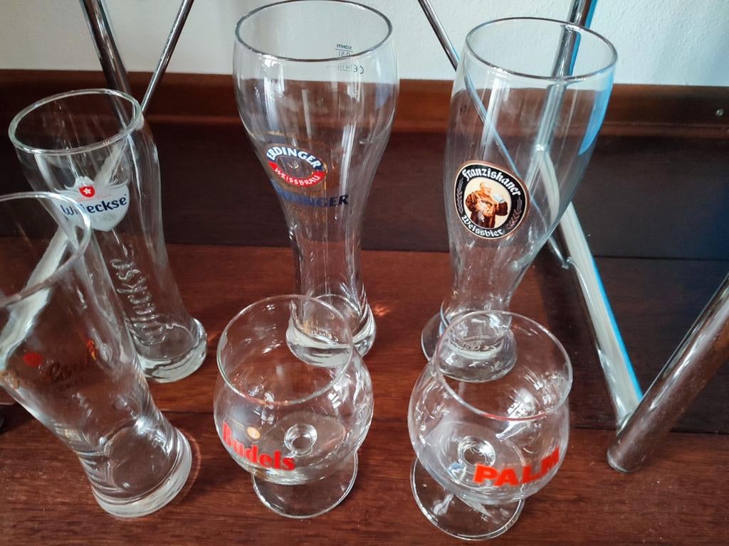 Bierglazen, Verzamelen, Ophalen of Verzenden, Zo goed als nieuw, Bierglas