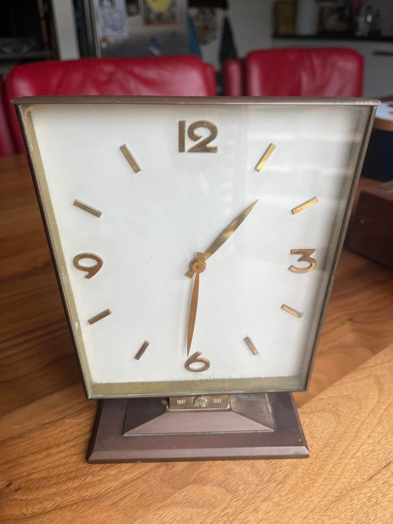 Swiza Shell Jubileum tafelklok 1907-1957, Ophalen of Verzenden