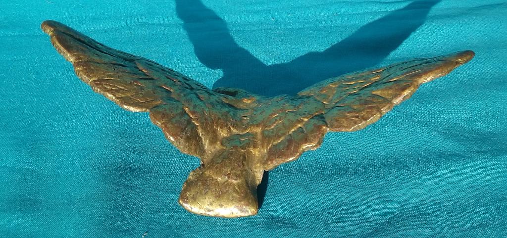 MOOIE JAREN 1920 AUTO MASCOTTE EMBLEEM ADELAAR GROOT, Verzenden