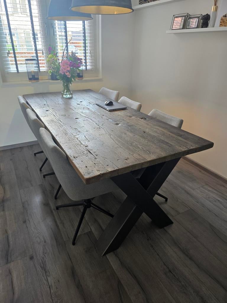 Mooie eettafel wagonhout, Ophalen, Gebruikt, 200 cm of meer, 50 tot 100 cm