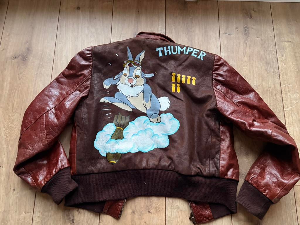 Ww2 Repro a2 jacket handgeschilderd thumper, Ophalen of Verzenden, Overige soorten, Amerika, Kleding of Schoenen