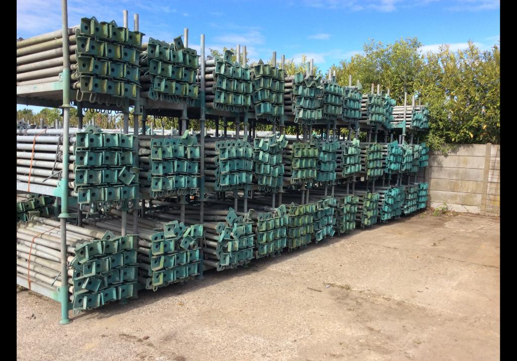 bouwstempels, stutten, schroefstempels nr 2, Doe-het-zelf en Verbouw, Metalen, Ophalen of Verzenden, Gebruikt, IJzer