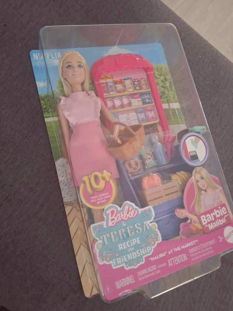 Barbie Teresa Malibu Markt - Nieuw in verpakking, Ophalen of Verzenden, Nieuw, Barbie