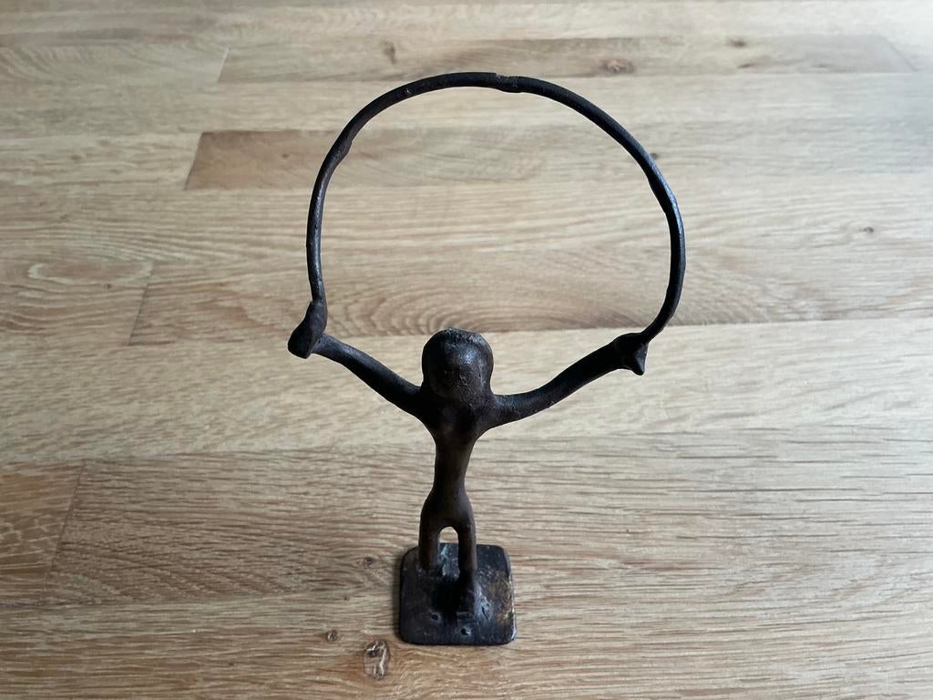 Beeldje brons van meisje met springtouw., Antiek en Kunst, Ophalen of Verzenden