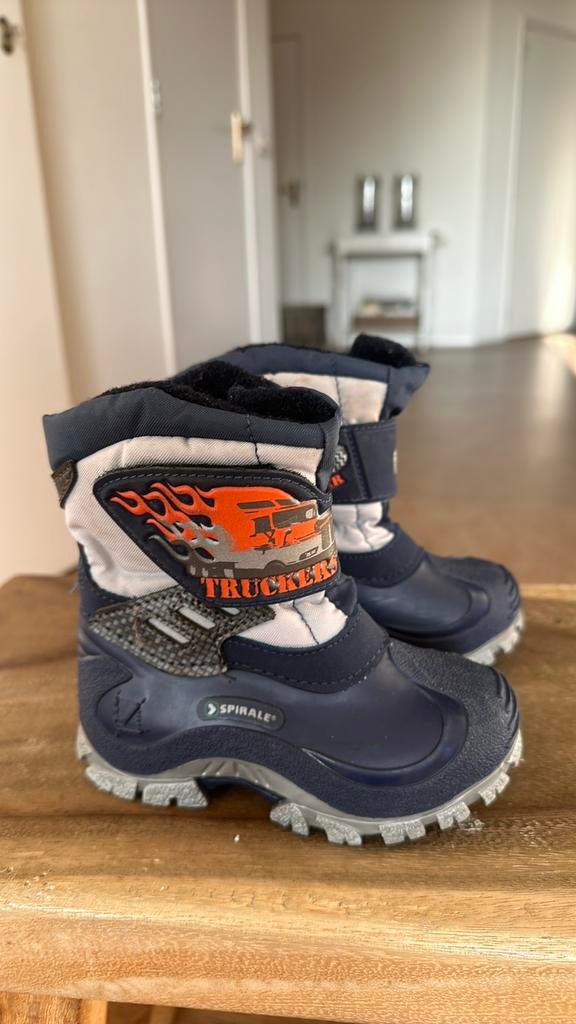 Snowboots maat 23, Ophalen of Verzenden, Zo goed als nieuw, Overige maten, Overige typen