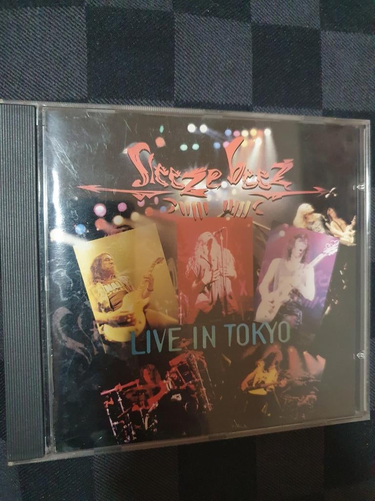 Sleeze beez live in tokyo, Verzenden, Gebruikt