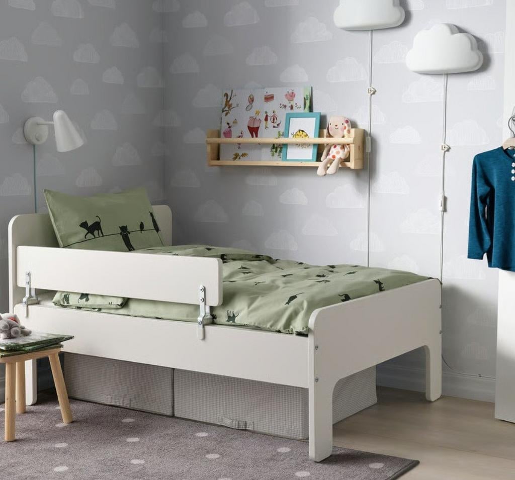 Ikea Släkt Meegroei bed + meegroei matras + lattenbodem, Ophalen, 70 tot 85 cm, Zo goed als nieuw, Lattenbodem