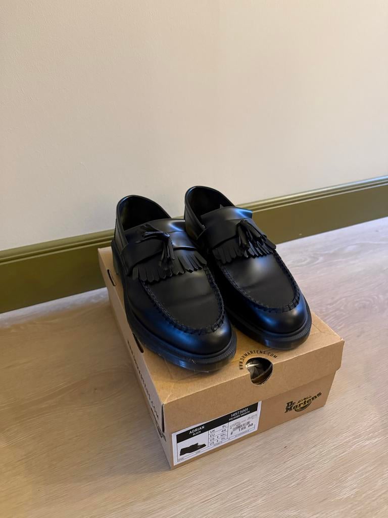 Dr. Martens Adrian Loafers - Maat 44, Kleding | Heren, Schoenen, Loafers, Zwart, Nieuw, Ophalen of Verzenden