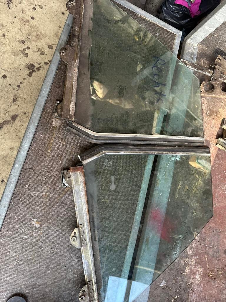 Zij raampjes merceders 107 slc, Ophalen